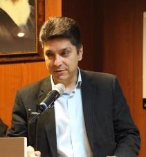 Farzad Kompani